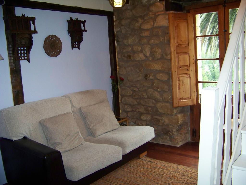 B&B El Jardin De Aes 푸엔테비에스고 외부 사진