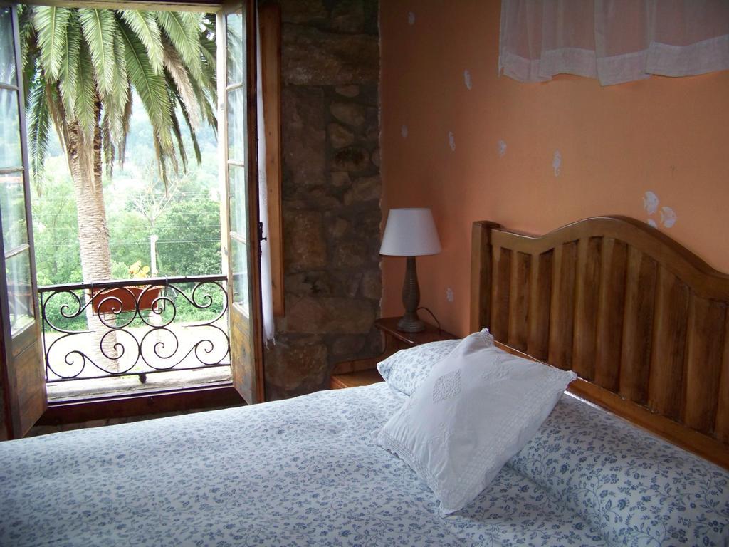 B&B El Jardin De Aes 푸엔테비에스고 외부 사진